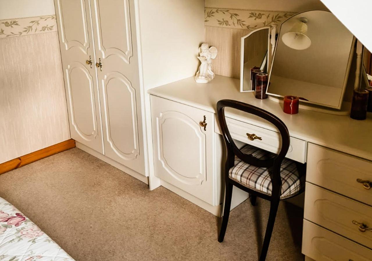 Moat Holiday Rental Lisnaskea 외부 사진