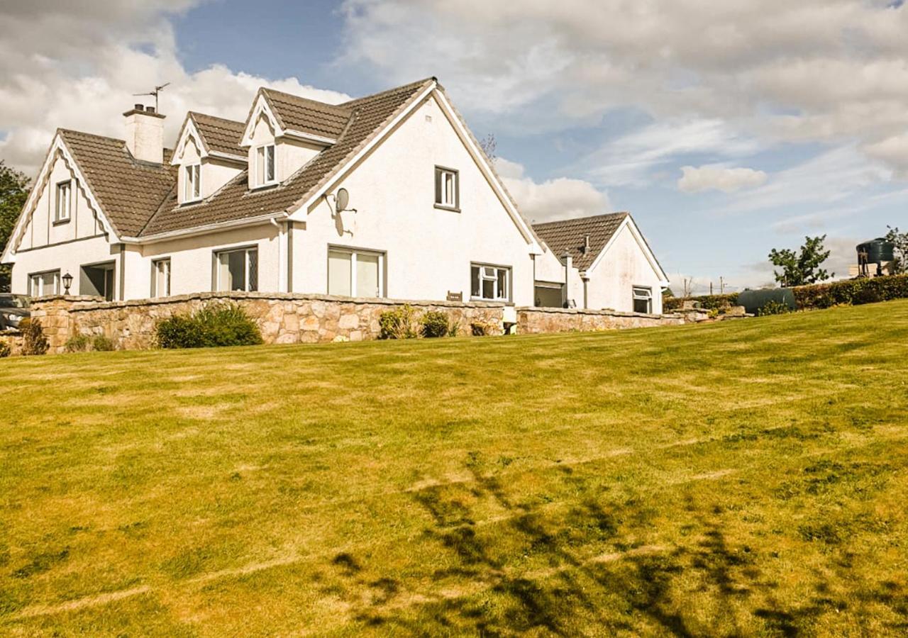 Moat Holiday Rental Lisnaskea 외부 사진