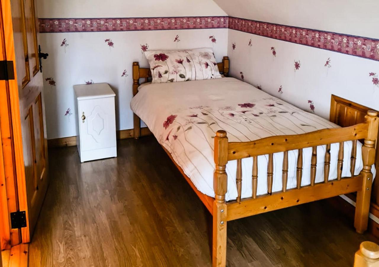 Moat Holiday Rental Lisnaskea 외부 사진