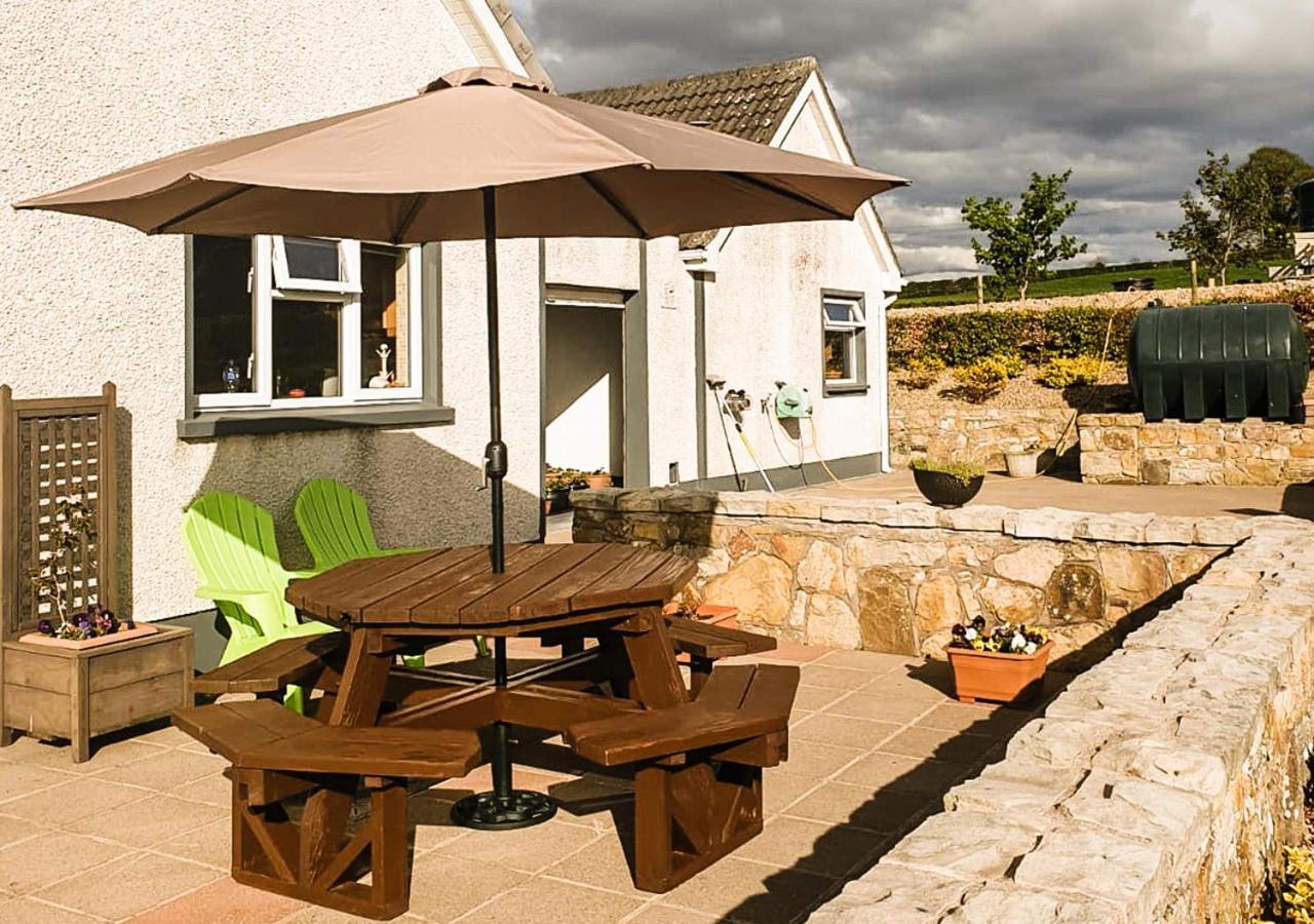 Moat Holiday Rental Lisnaskea 외부 사진