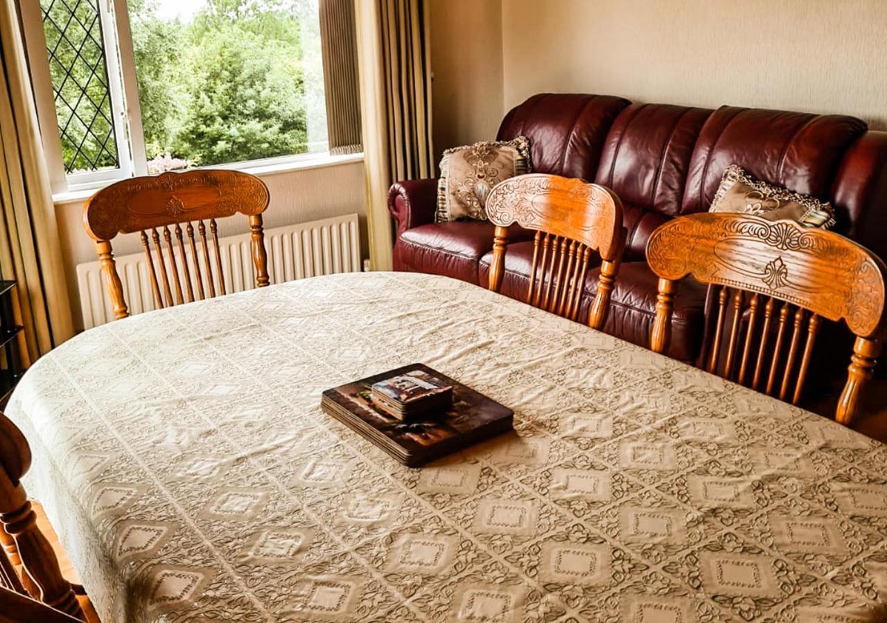 Moat Holiday Rental Lisnaskea 외부 사진